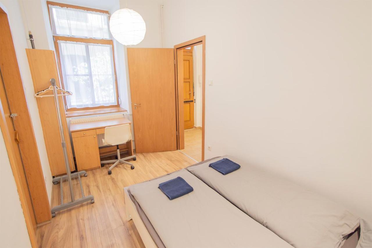 Apartment Two Bedroom At Basilica Budapest
